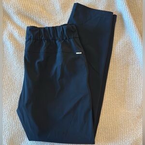 Navy Vuori Miles Ankle Pant